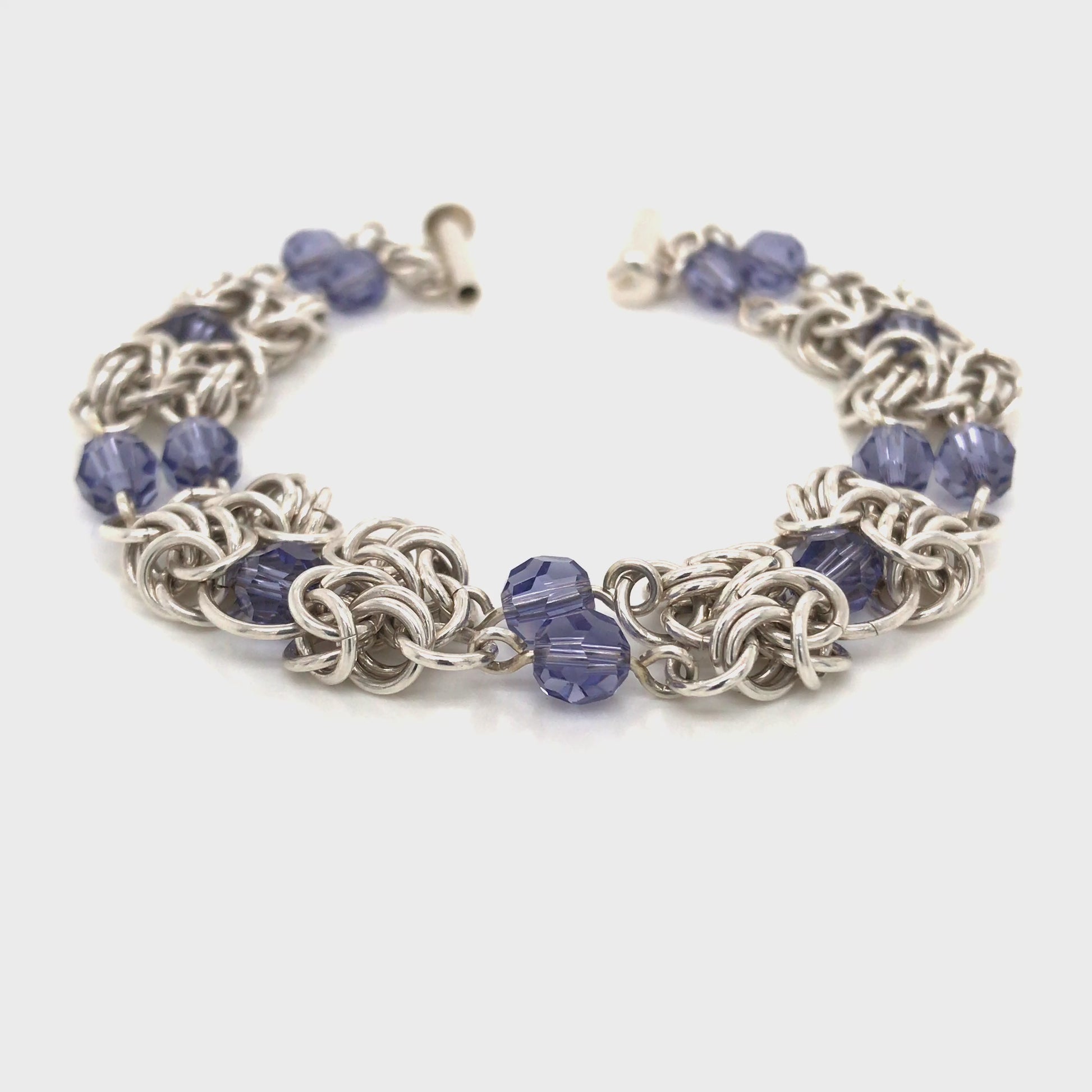 Video of tanzanite and Argentium silver byzantine chain maille bracelet.