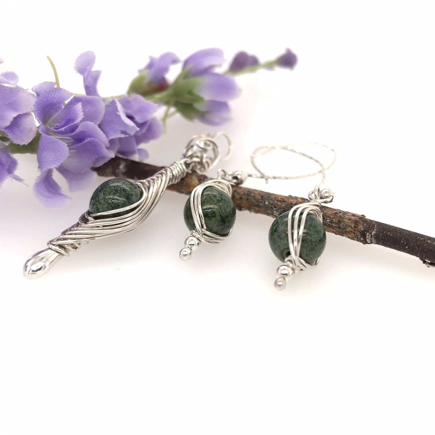 Green Quartzite and Argentium Silver Pendant and Earrings Set - Barb Murrin Jewelry