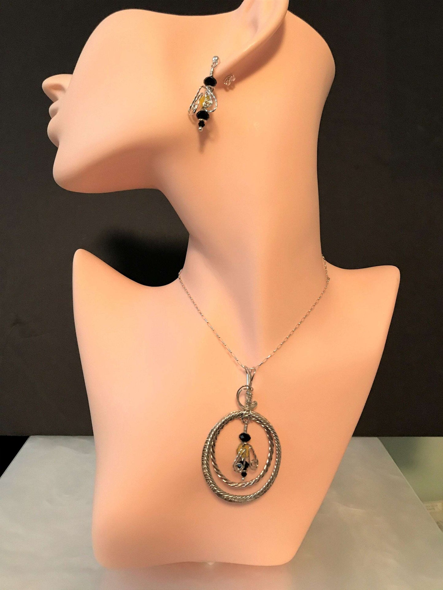 Honeybee Cameo Pendant - Barb Murrin Jewelry